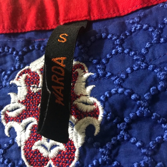 Full embroidered designer kameez by Warda - Picture 4 of 7